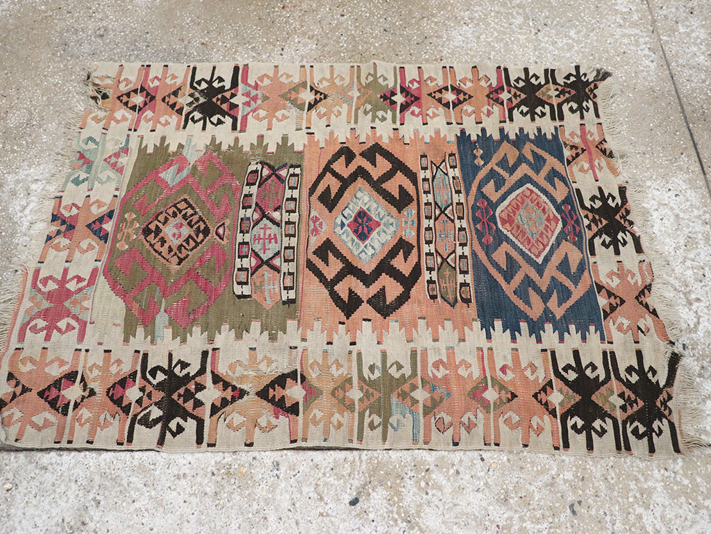 Vintage Turkish Flatweave Kilim Throw Rug, No.32961 - Staging