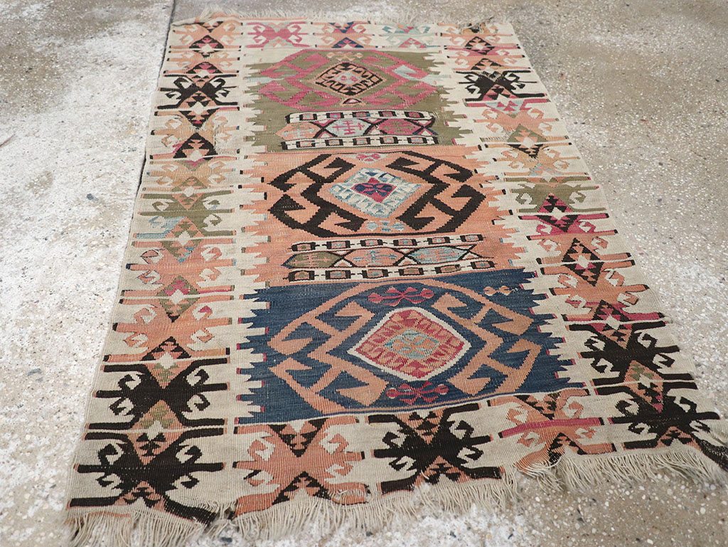 Vintage Turkish Flatweave Kilim Throw Rug, No.32961 - Staging