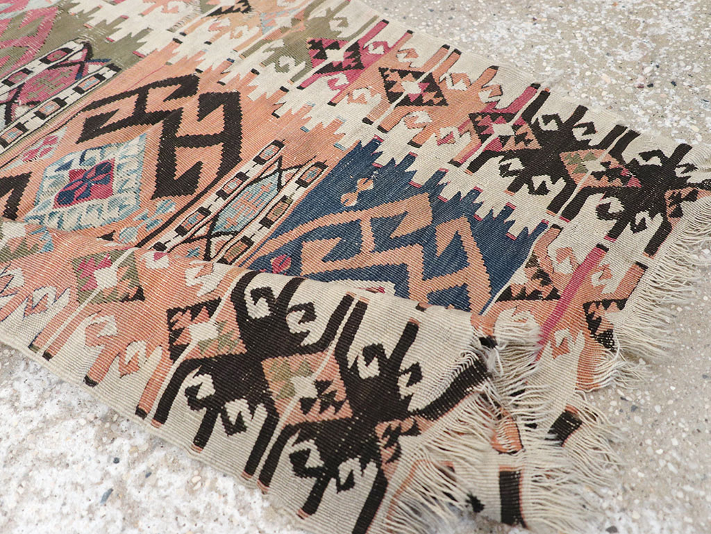 Vintage Turkish Flatweave Kilim Throw Rug, No.32961 - Staging