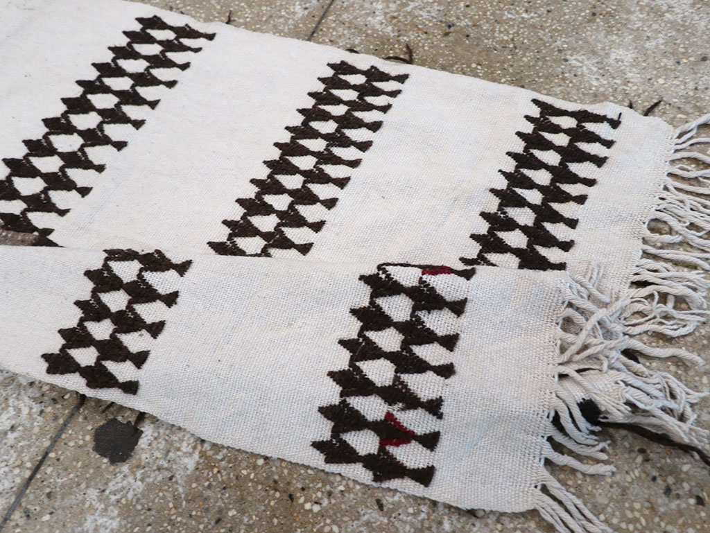 Vintage Mexican Poncho, No.32963 - Staging