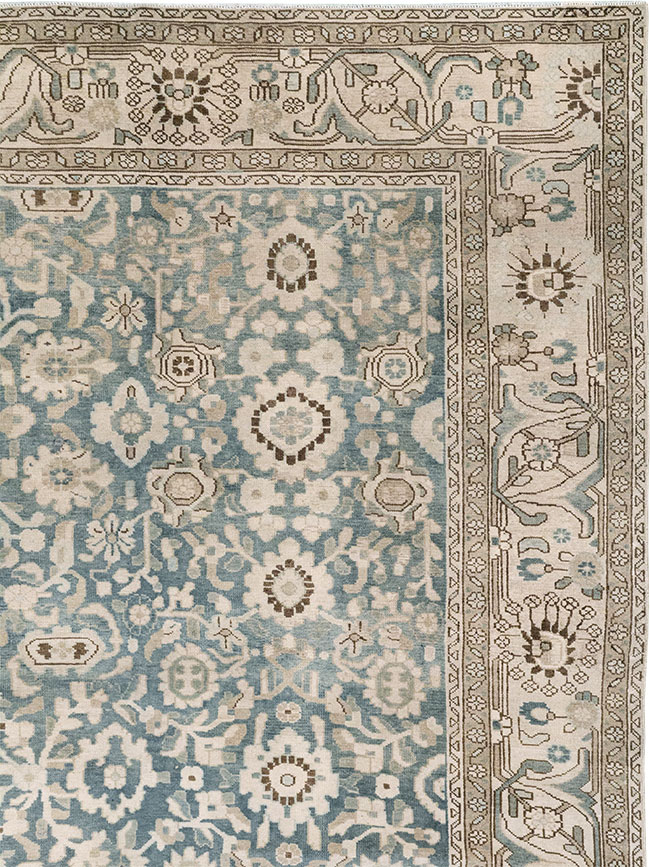 Antique Persian Mahal Room Size Rug, No.32965 - Staging