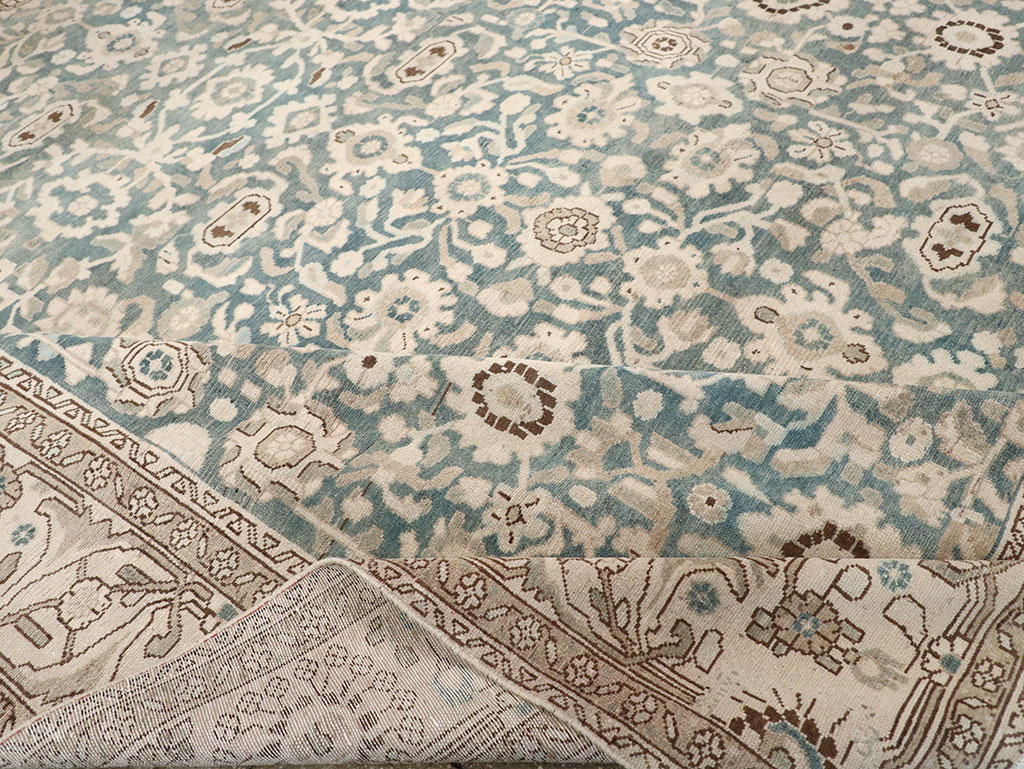 Antique Persian Mahal Room Size Rug, No.32965 - Staging