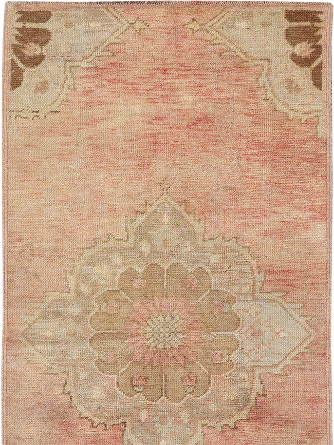 Vintage Turkish Anatolian Runner, No.32970 - Staging