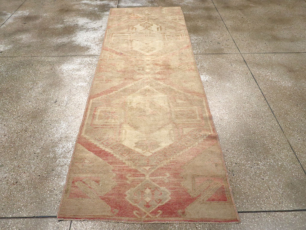 Vintage Turkish Anatolian Runner, No.32978 - Staging