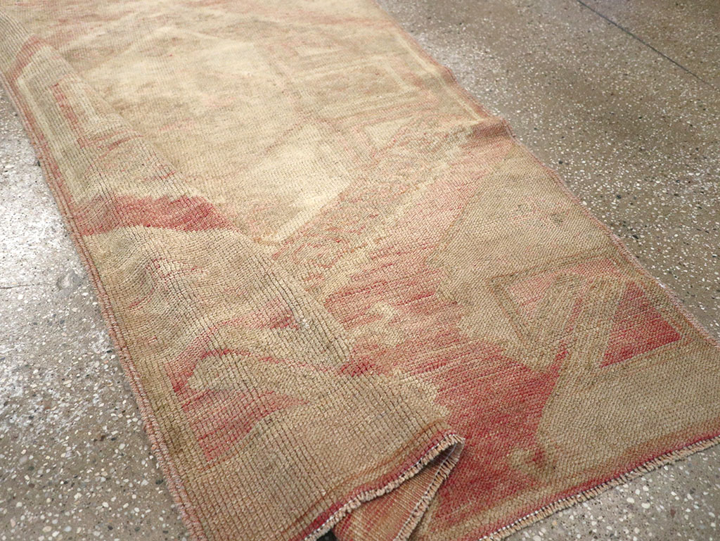 Vintage Turkish Anatolian Runner, No.32978 - Staging