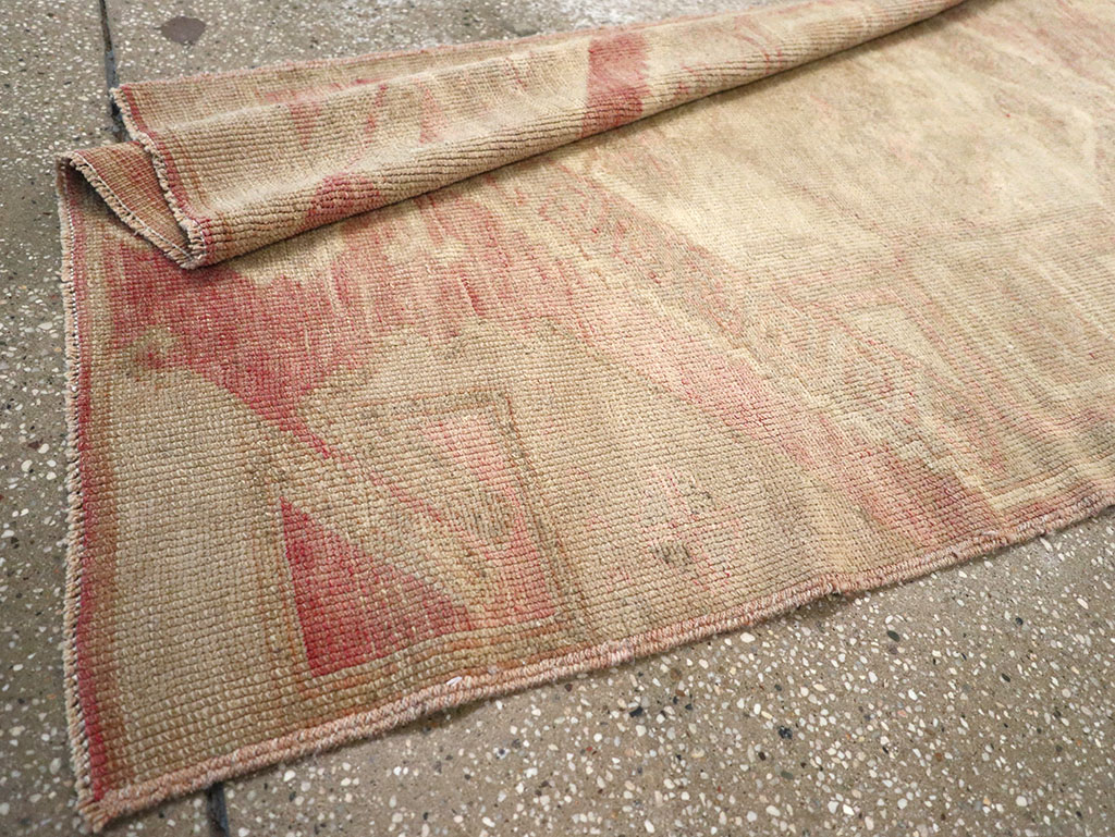Vintage Turkish Anatolian Runner, No.32978 - Staging