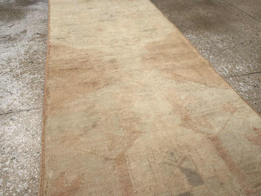 Vintage Turkish Anatolian Runner, No.32980 - Staging