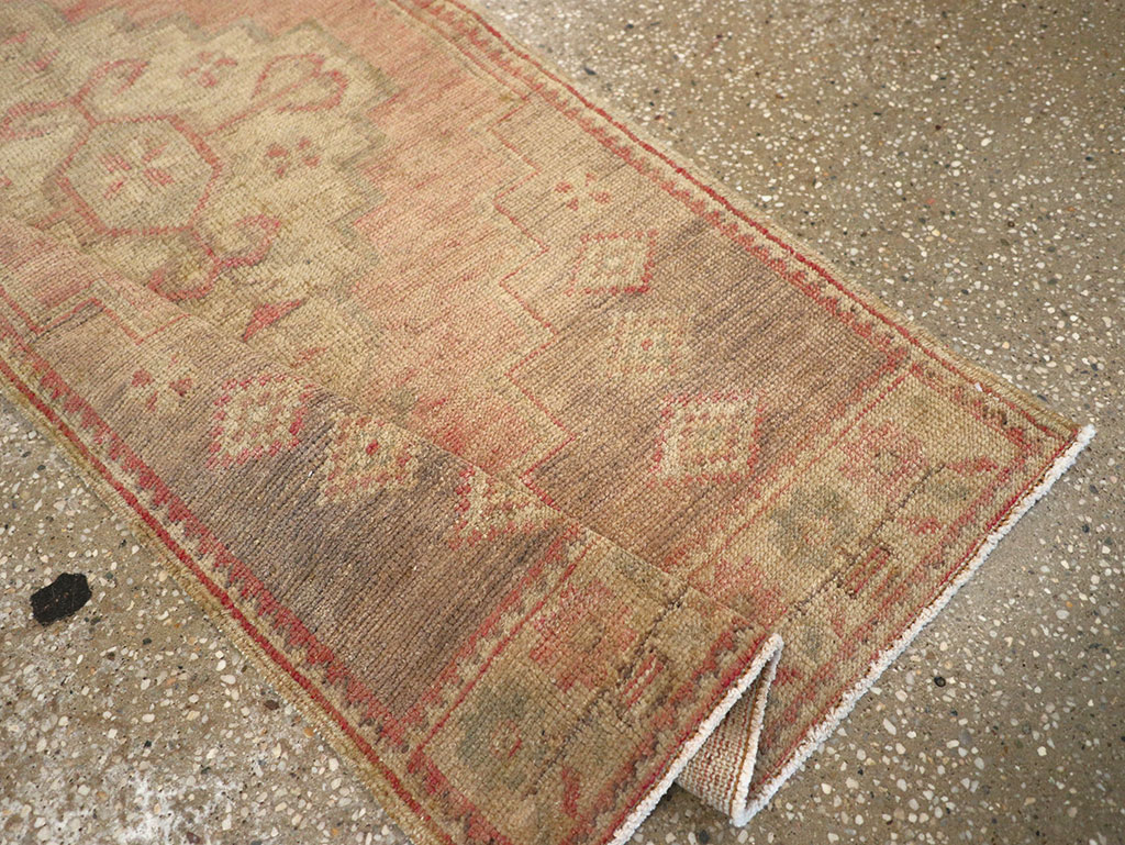 Vintage Turkish Anatolian Runner, No.32984 - Staging