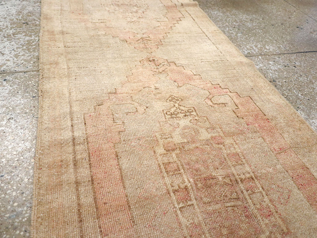 Vintage Turkish Anatolian Runner, No.32985 - Staging