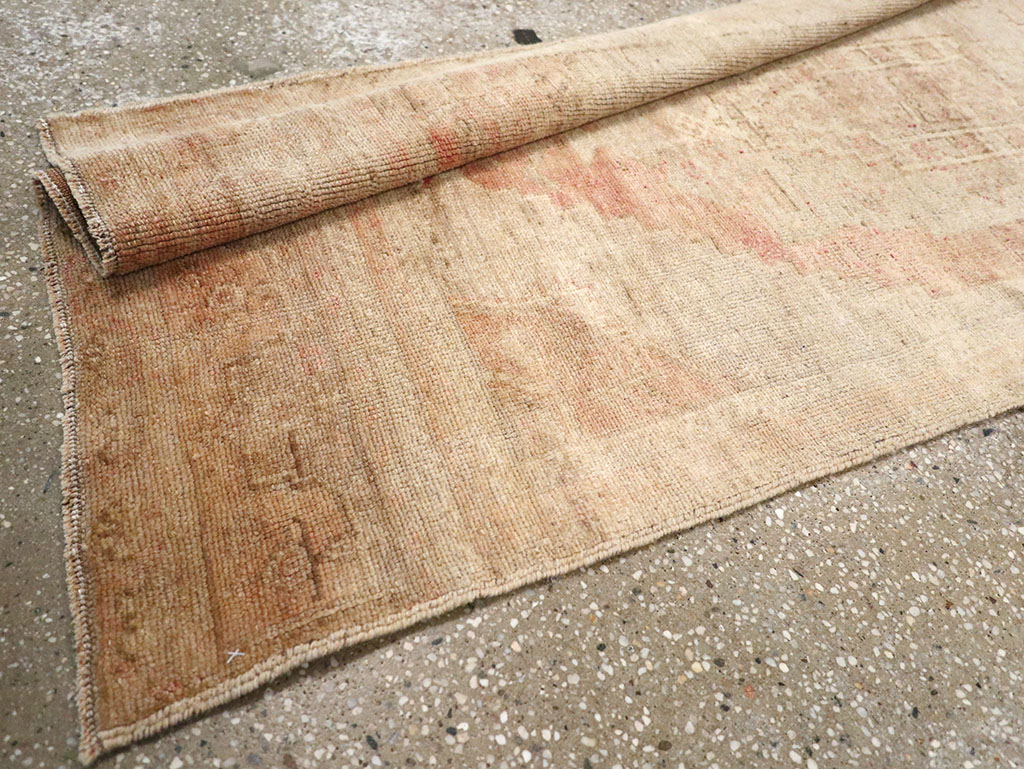 Vintage Turkish Anatolian Runner, No.32985 - Staging