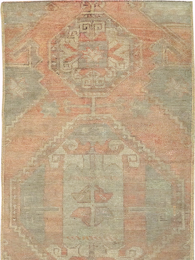 Vintage Turkish Anatolian Runner, No.32986 - Staging