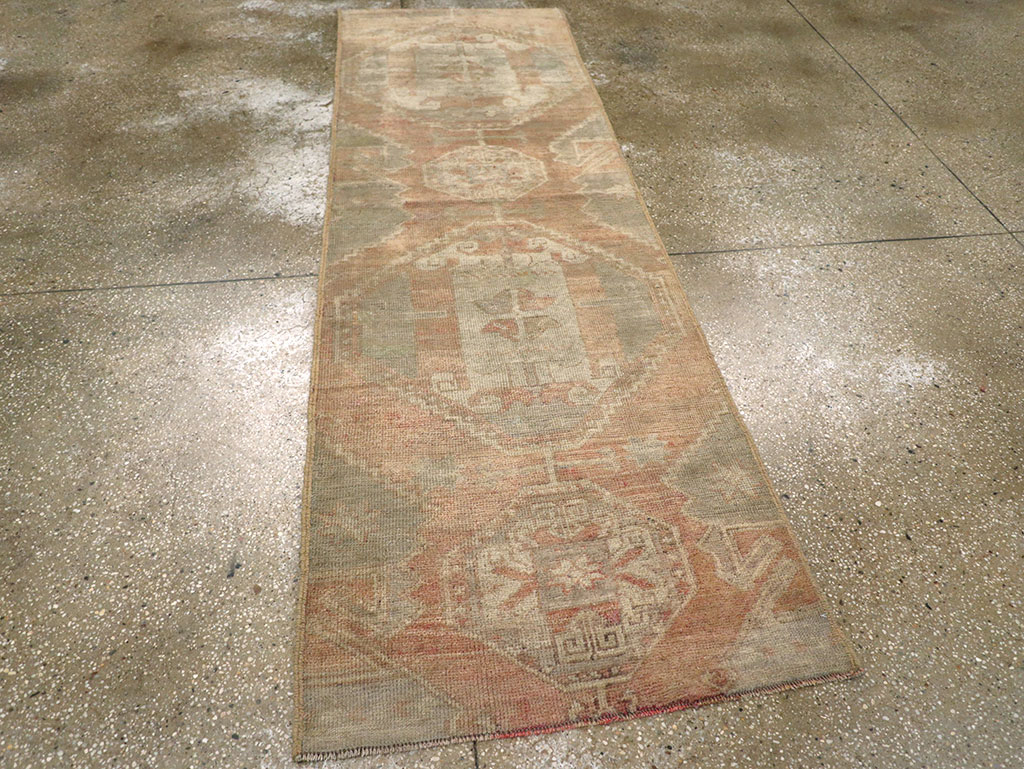 Vintage Turkish Anatolian Runner, No.32986 - Staging