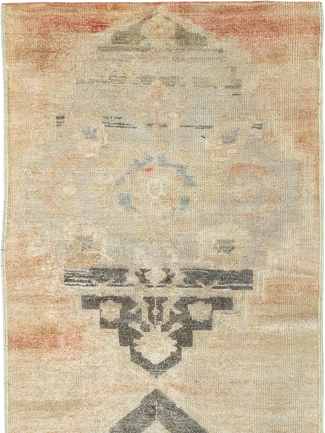 Vintage Turkish Anatolian Runner, No.32991 - Staging