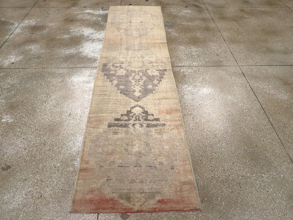 Vintage Turkish Anatolian Runner, No.32991 - Staging