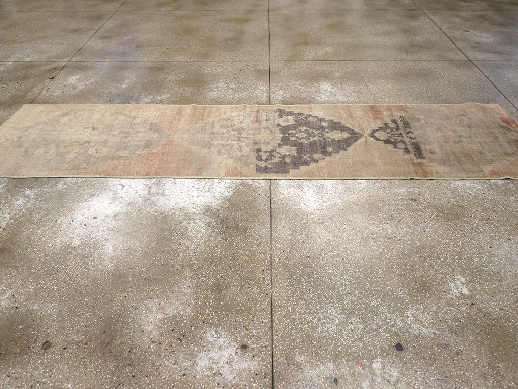 Vintage Turkish Anatolian Runner, No.32991 - Staging