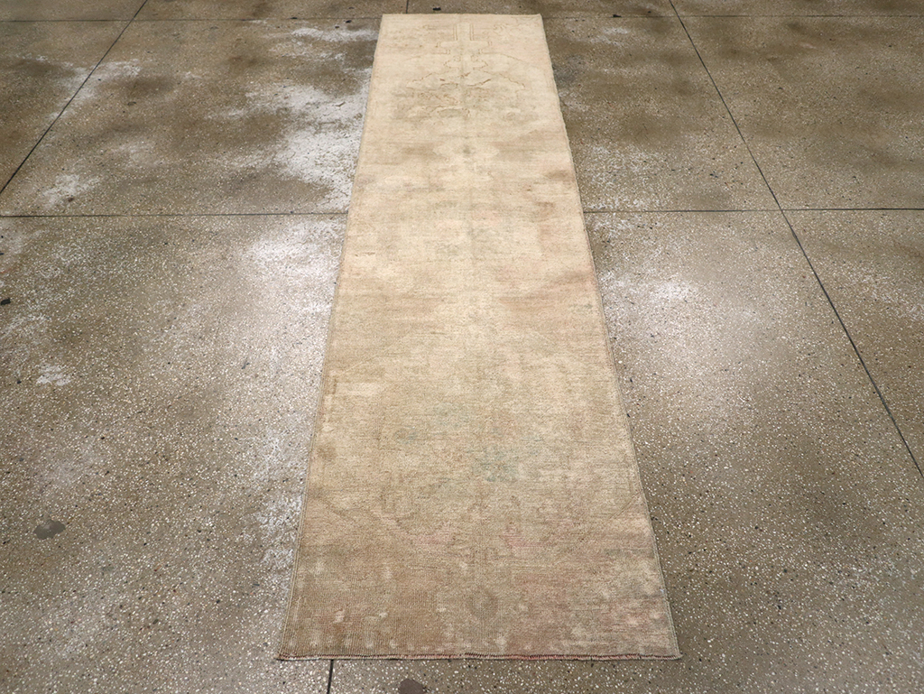 Vintage Turkish Anatolian Runner, No.32992 - Staging