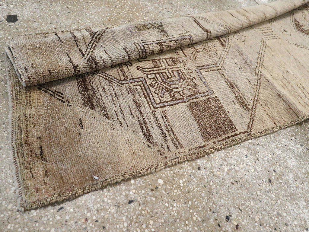 Vintage Turkish Anatolian Runner, No.32993 - Staging