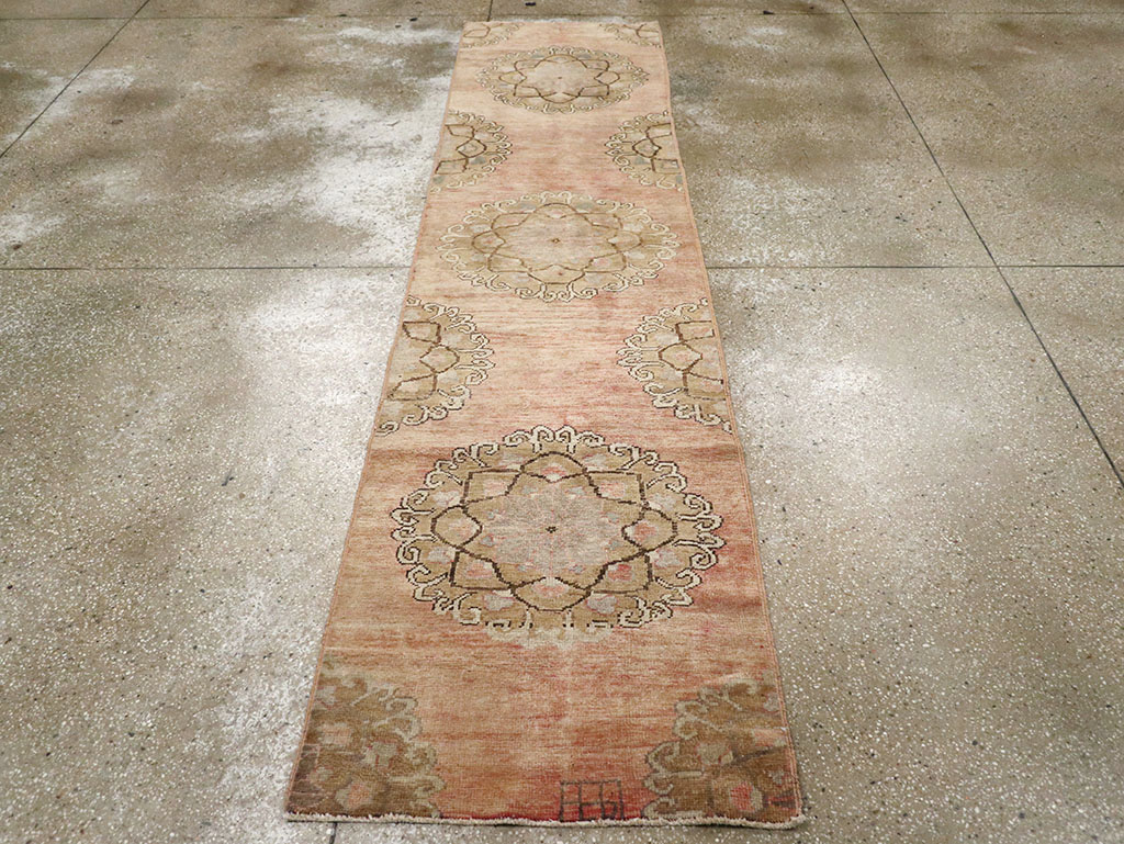 Vintage Turkish Anatolian Runner, No.32994 - Staging