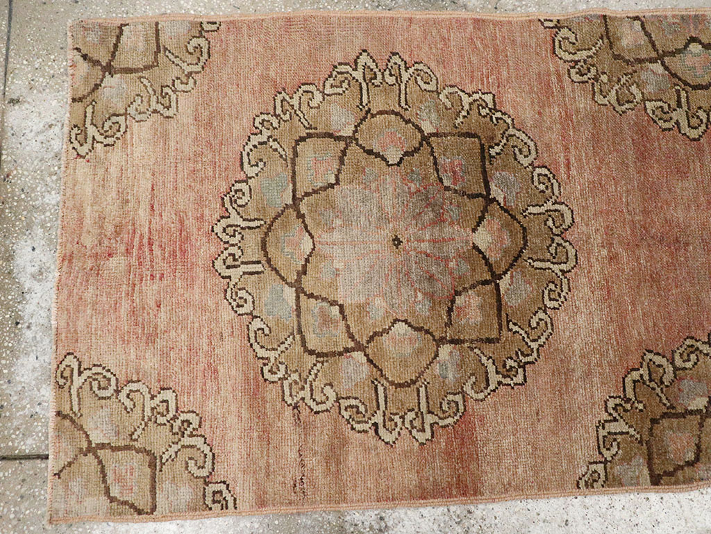 Vintage Turkish Anatolian Runner, No.32994 - Staging