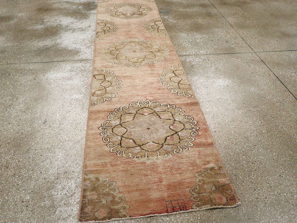 Vintage Turkish Anatolian Runner, No.32994 - Staging