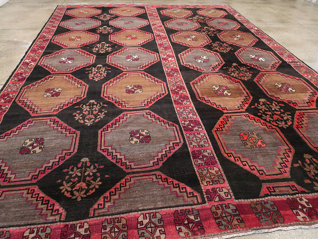 Vintage Turkish Anatolian Large Carpet, No.33004 - Staging
