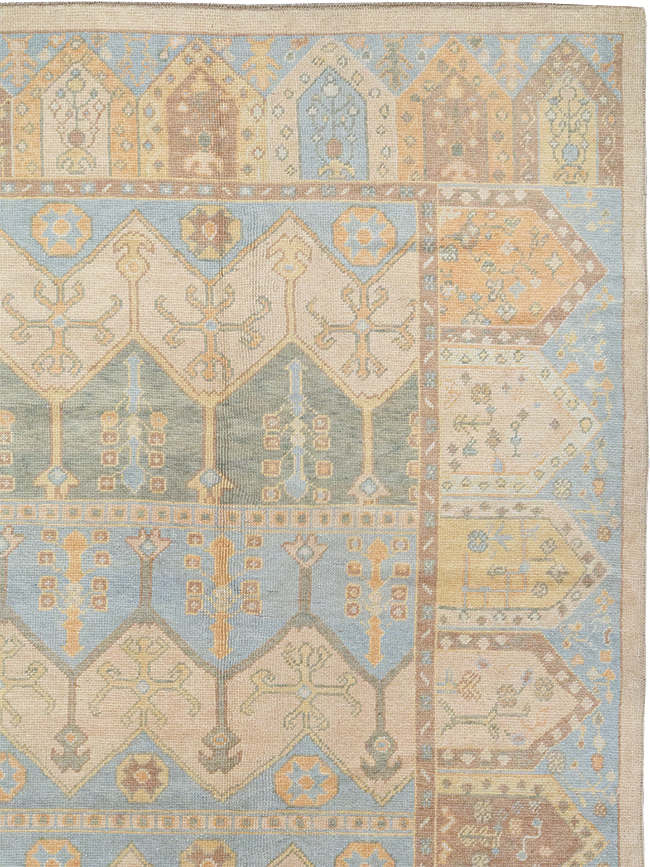 Modern Turkish Anatolian Room Size Carpet, No.33009 - Staging