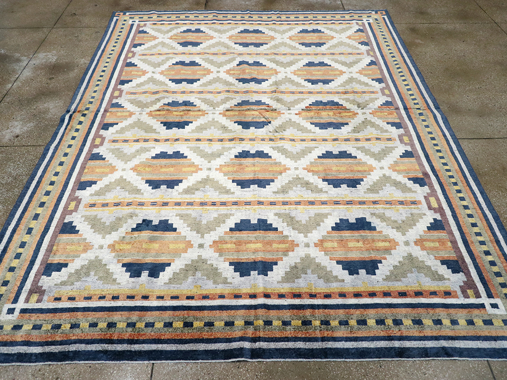 Modern East Turkestan Silk Khotan Room Size Carpet, No.33013 - Staging