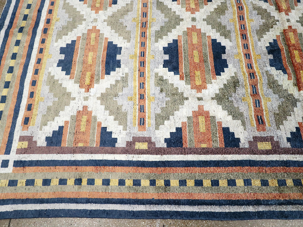 Modern East Turkestan Silk Khotan Room Size Carpet, No.33013 - Staging