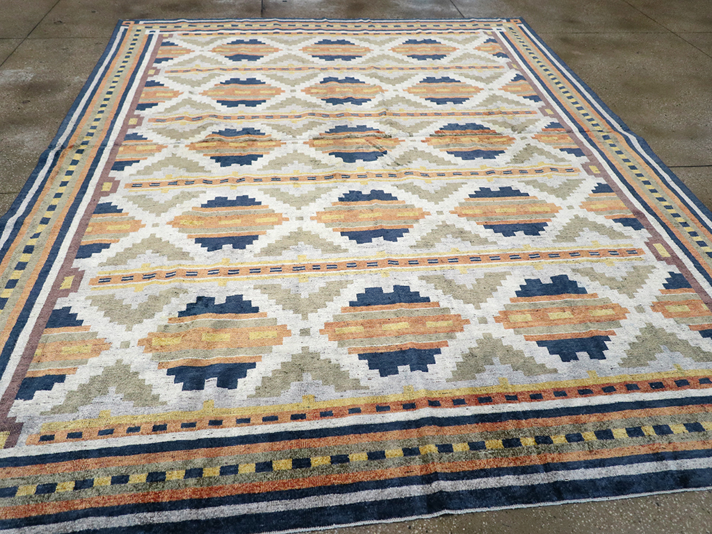 Modern East Turkestan Silk Khotan Room Size Carpet, No.33013 - Staging