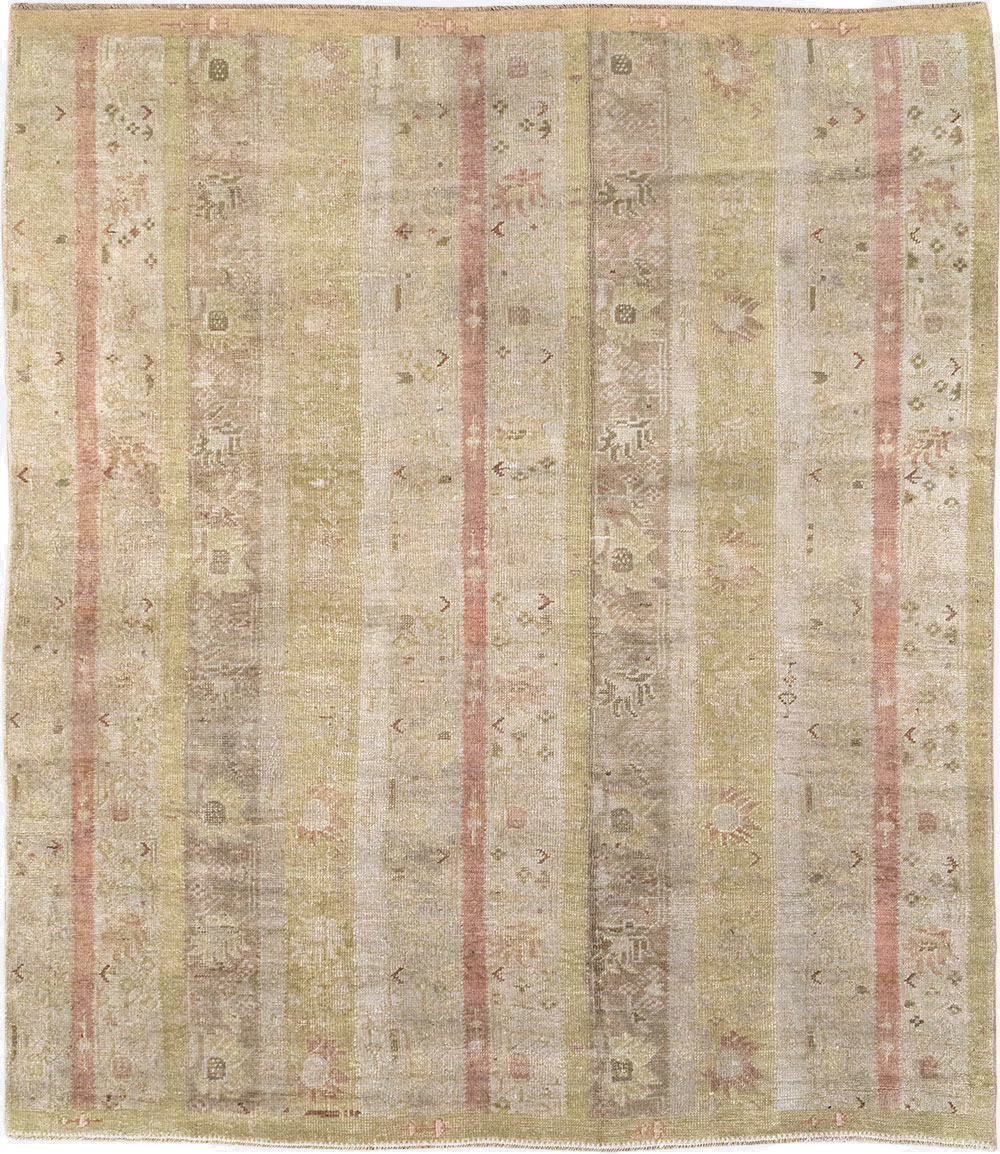 Antique Turkish Ghiordes Room Size Carpet, No.33020 - Staging