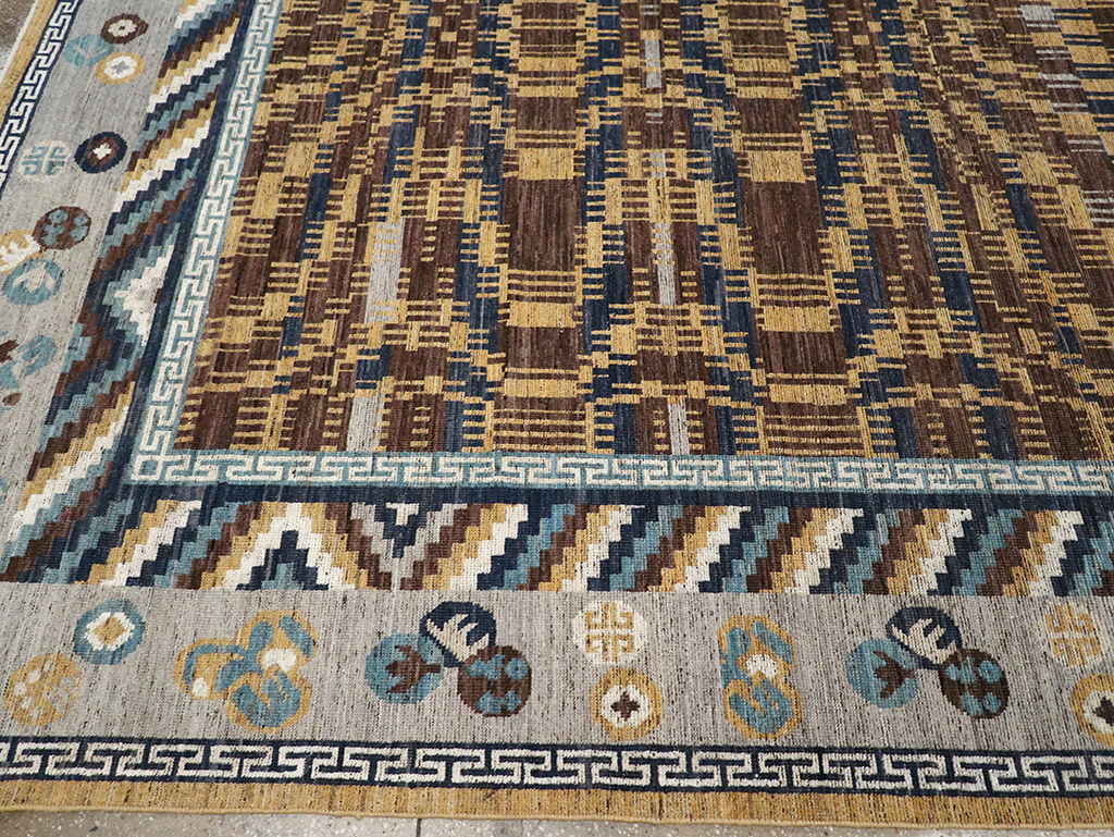 Modern East Turkestan Khotan Room Size Carpet, No.33034 - Staging