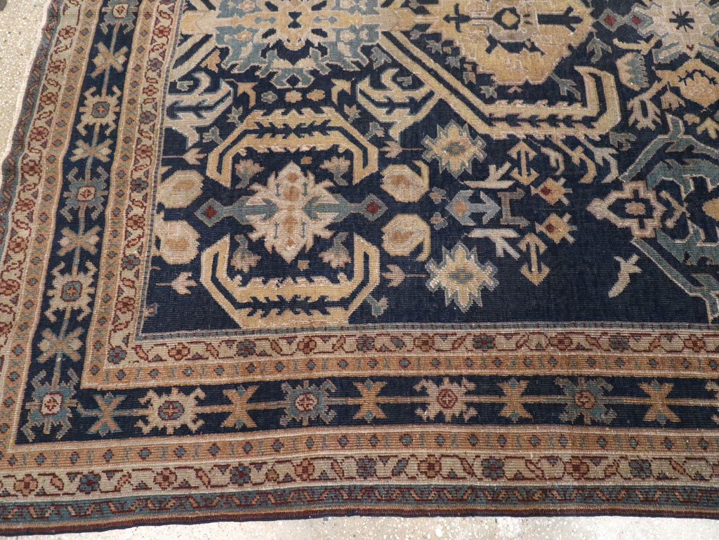 Vintage Indian Lahore Accent Rug, No.33046 - Staging