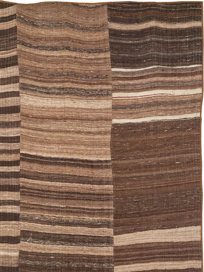 Vintage Turkish Flatweave Kilim Room Size Carpet, No.33069 - Staging