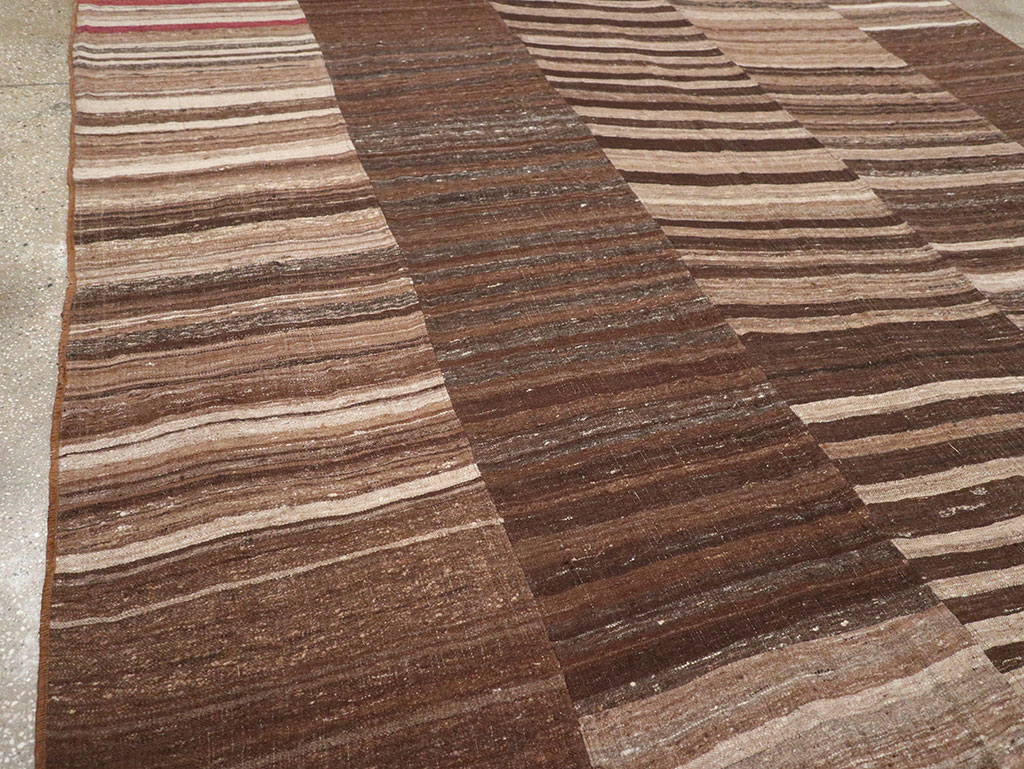 Vintage Turkish Flatweave Kilim Room Size Carpet, No.33069 - Staging