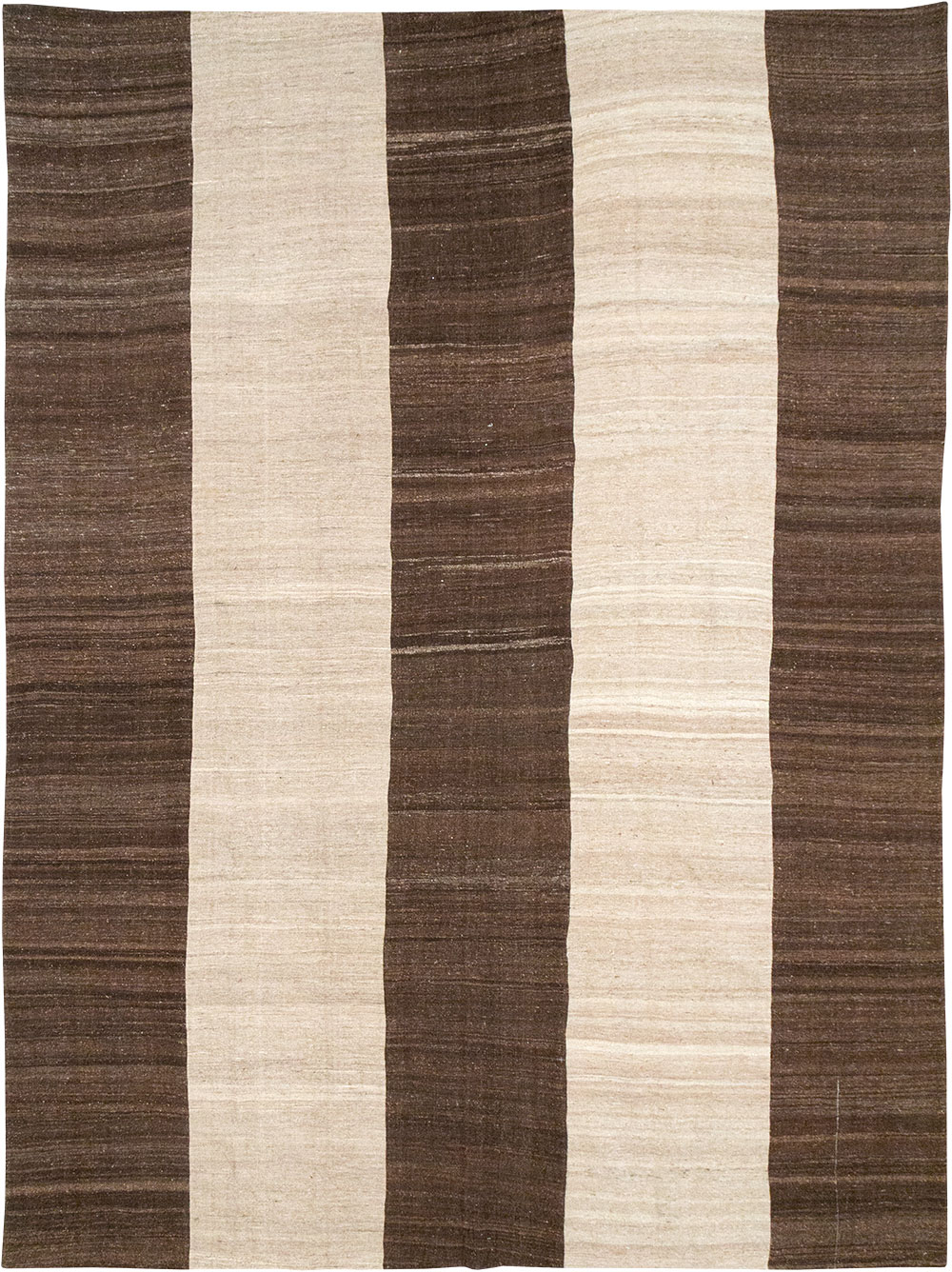 Vintage Turkish Flatweave Kilim Room Size Carpet, No.33070 - Staging