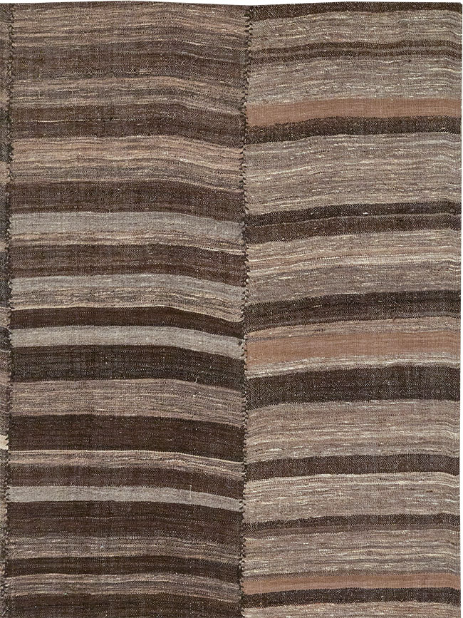 Vintage Turkish Flatweave Kilim Room Size Carpet, No.33071 - Staging