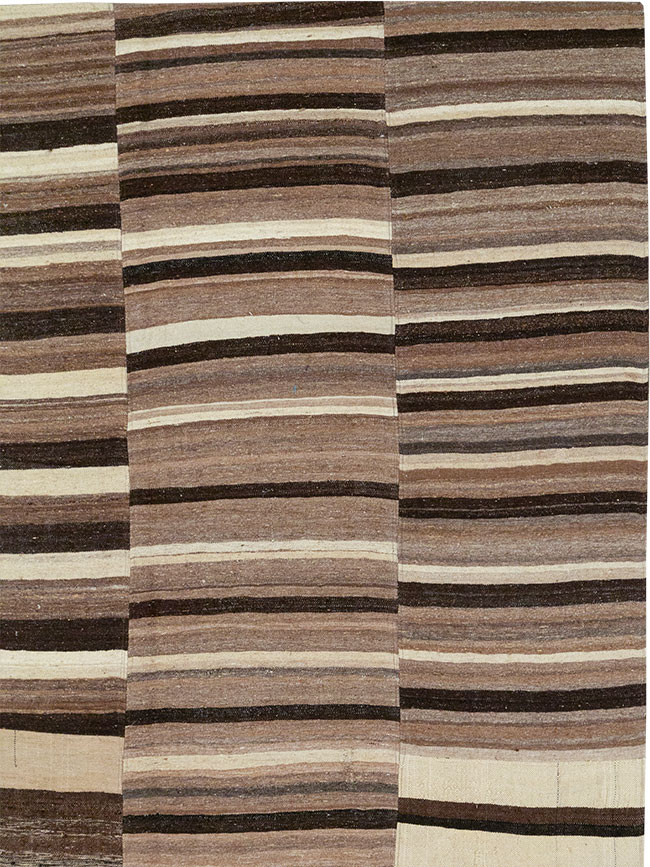 Vintage Turkish Flatweave Kilim Room Size Carpet, No.33073 - Staging