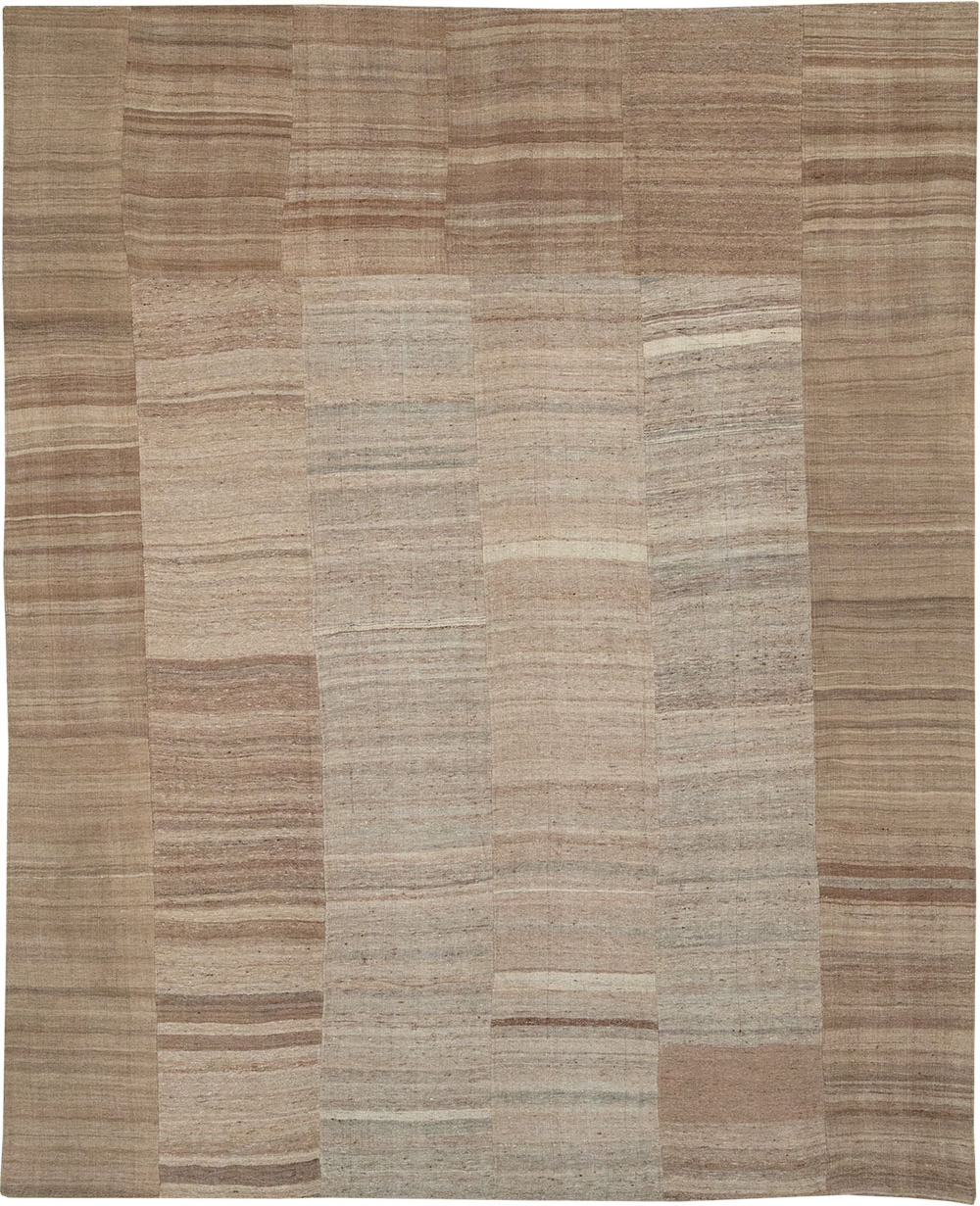 Vintage Turkish Flatweave Kilim Room Size Carpet, No.33074 - Staging