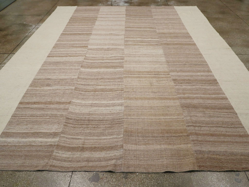 Vintage Turkish Flatweave Kilim Room Size Carpet, No.33075 - Staging