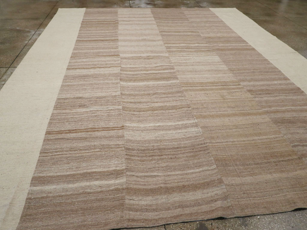 Vintage Turkish Flatweave Kilim Room Size Carpet, No.33075 - Staging