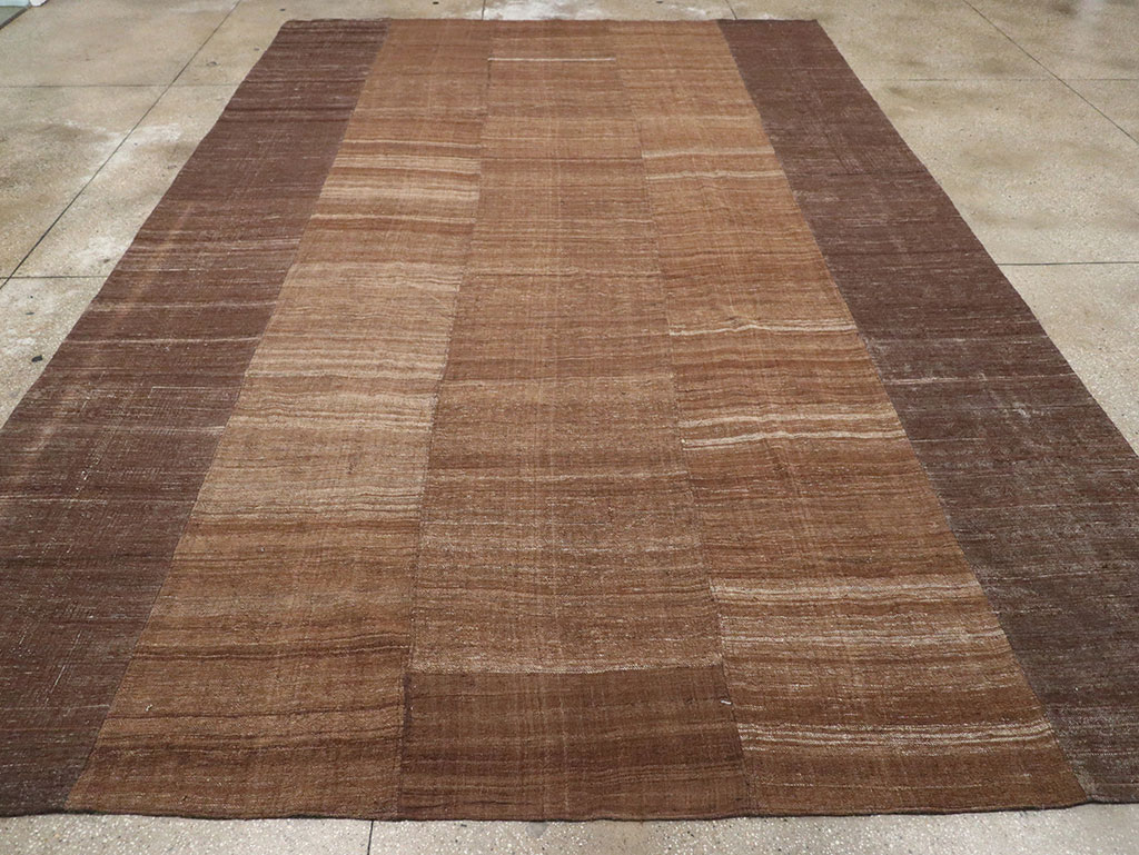 Vintage Turkish Flatweave Kilim Room Size Carpet, No.33078 - Staging