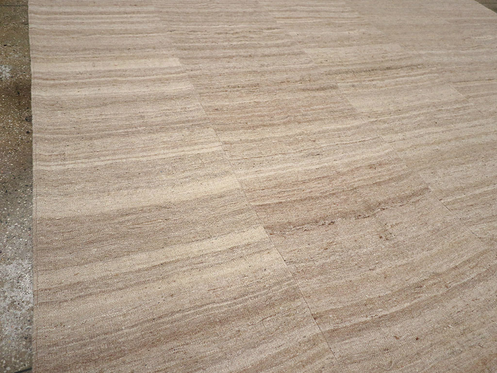 Vintage Turkish Flatweave Kilim Room Size Carpet, No.33079 - Staging