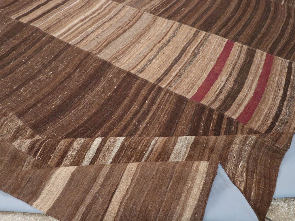 Vintage Turkish Flatweave Kilim Room Size Carpet, No.33088 - Staging