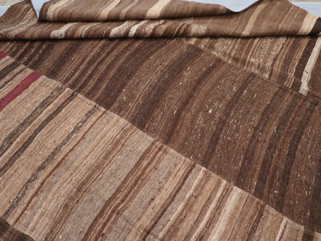 Vintage Turkish Flatweave Kilim Room Size Carpet, No.33088 - Staging