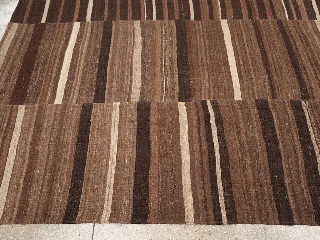 Vintage Turkish Flatweave Kilim Room Size Carpet, No.33089 - Staging