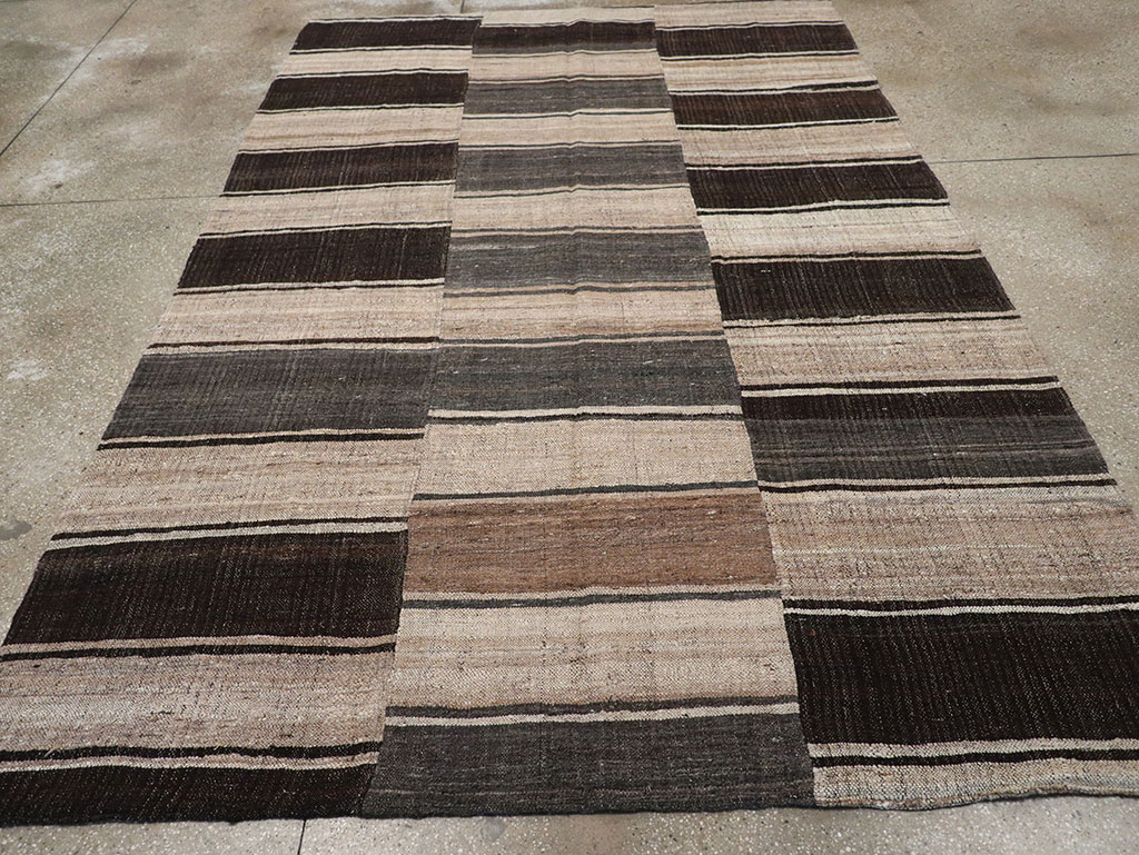 Vintage Turkish Flatweave Kilim Accent Rug, No.33091 - Staging