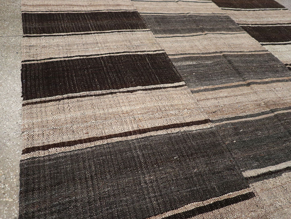 Vintage Turkish Flatweave Kilim Accent Rug, No.33091 - Staging