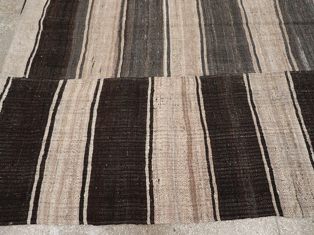 Vintage Turkish Flatweave Kilim Accent Rug, No.33091 - Staging