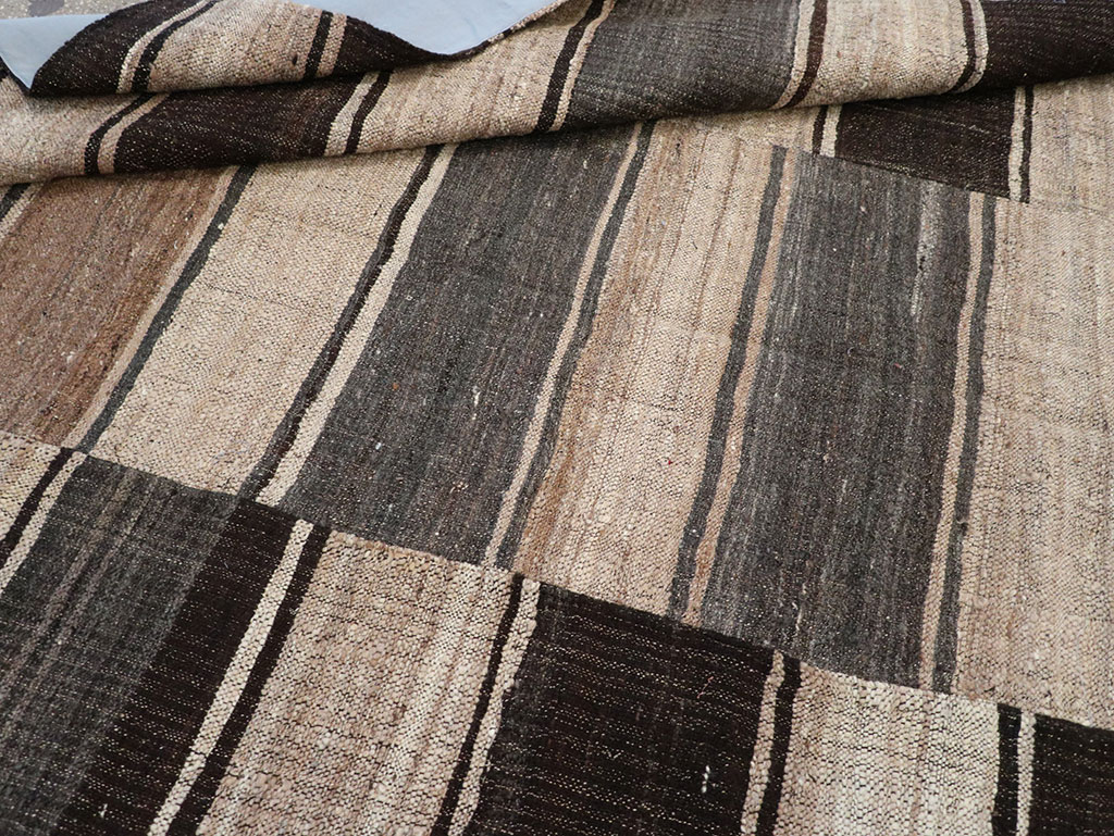 Vintage Turkish Flatweave Kilim Accent Rug, No.33091 - Staging