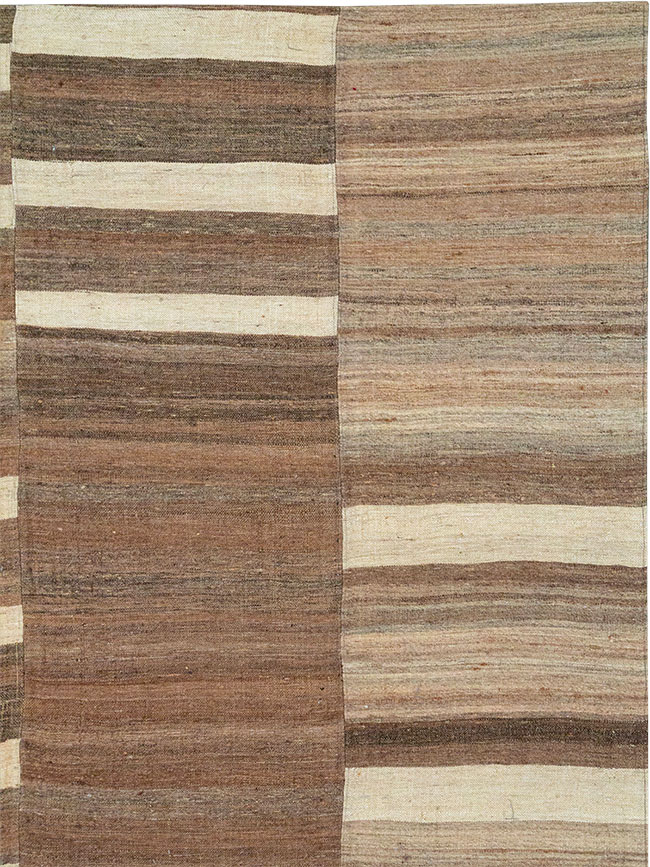 Vintage Turkish Flatweave Kilim Room Size Carpet, No.33093 - Staging